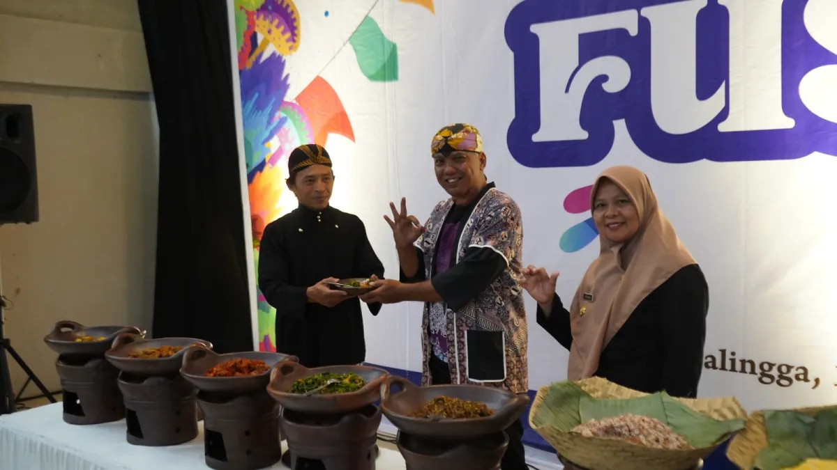 Sega Rejeng, Kuliner Khas Karangjengkol, Diperkenalkan di Creative Fusion Festival 2025