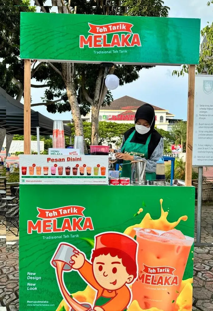 Teh Tarik Melaka Hadir di Bengkalis, Tawarkan Cita Rasa Negeri Jiran di Lapangan Tugu