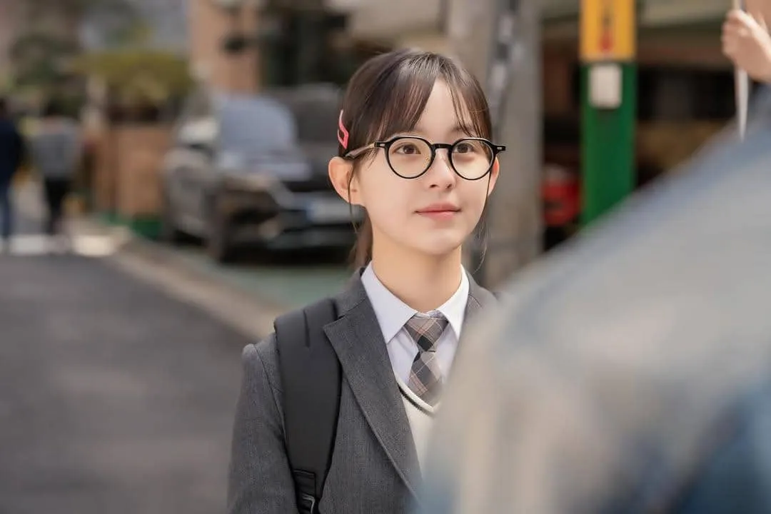 Tiga Isu Sosial yang Dihadapi Song U Yeon dalam Drama Korea Spirit Fingers