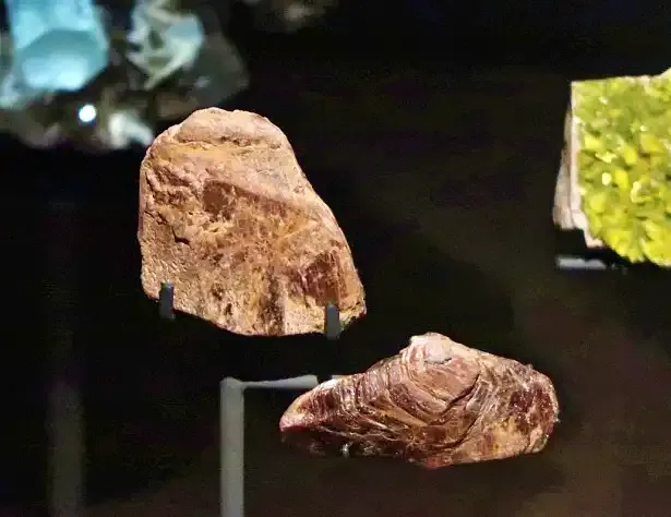 Mineral Tanah Jarang Jadi Titik Rawan dalam Memanasnya Perang Dagang AS–China