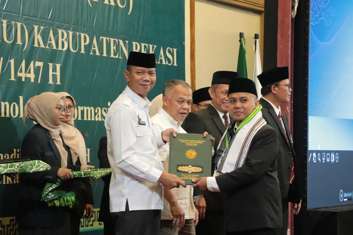 Pemkab Bekasi Dukung Wisuda III PKU MUI 2025, Dorong Kader Ulama Melek Teknologi