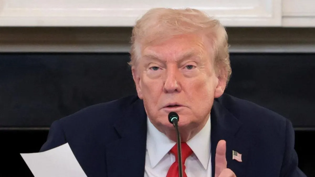 Perang Dagang AS-China Memanas, Trump Naikkan Tarif Impor Produk China Jadi 130 Persen