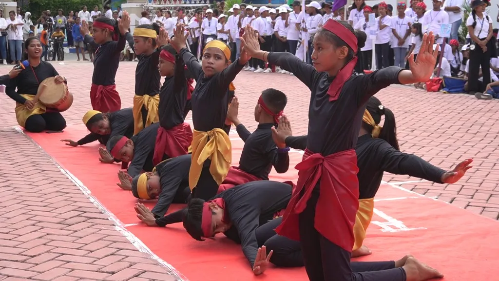 Remaja GPM Tual Tampilkan Tari Kreasi Saman pada Pembukaan Bakudapa Anak dan Remaja