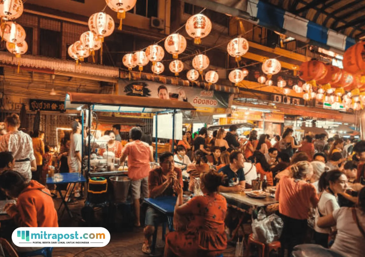 Street Food Indonesia Jadi Pengalaman Kuliner dan Budaya bagi Wisatawan Asing