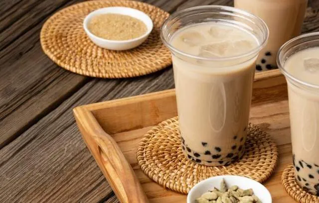 Milk Tea Tetap Bertahan di Tengah Tren Minuman Kekinian