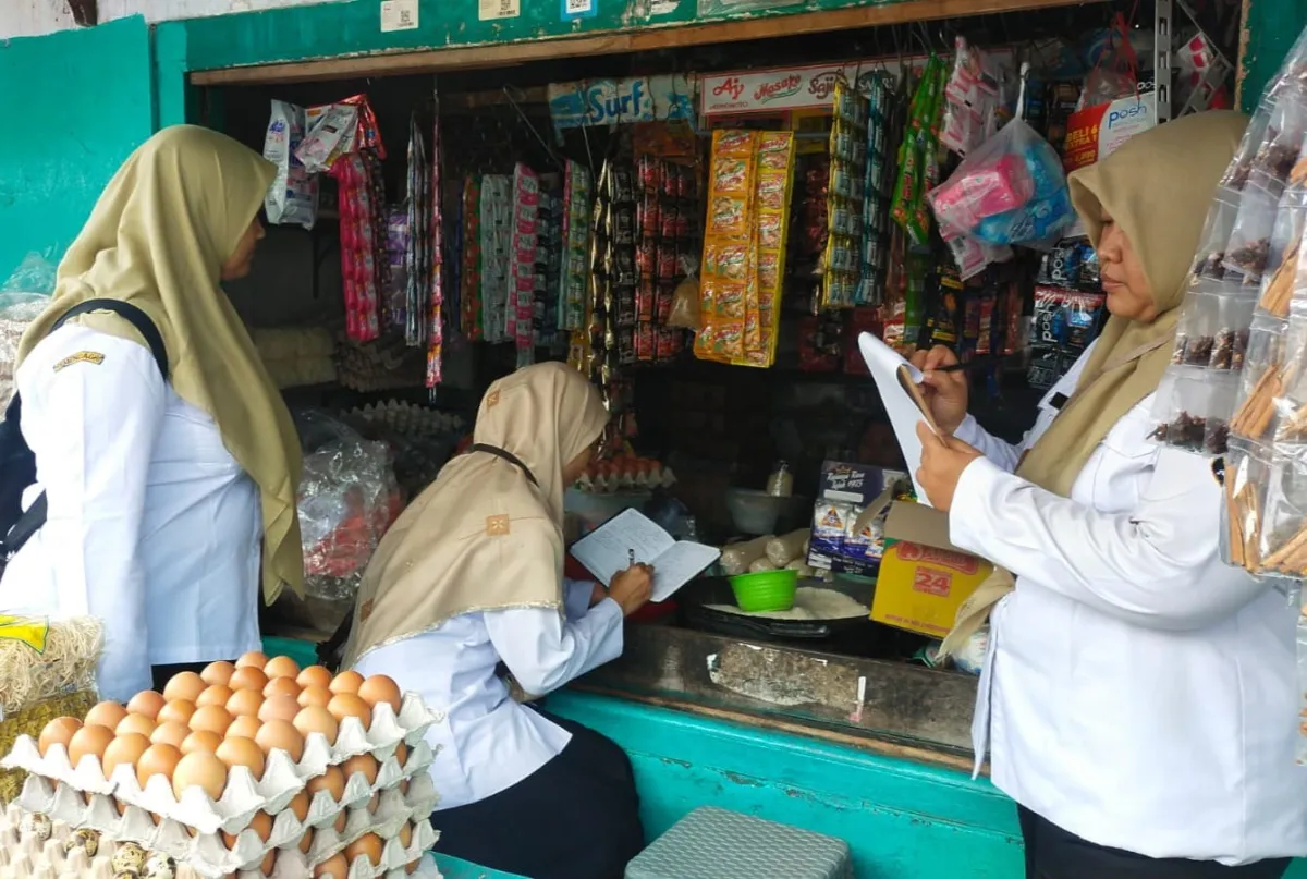 DKPP Kota Kediri Pantau Harga Bahan Pokok di 9 Pasar Tradisional untuk Bahan Kebijakan Pangan