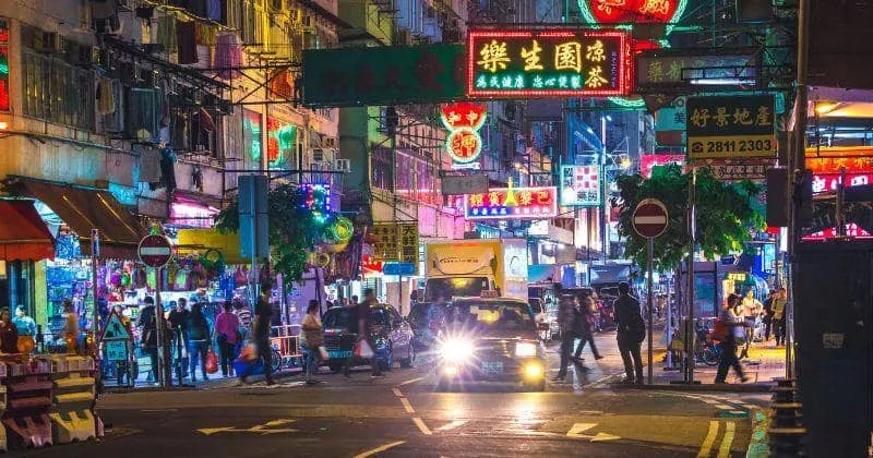 Pineapple Buns hingga Egg Waffles, Ini Deretan Street Food Hong Kong yang Banyak Dicari