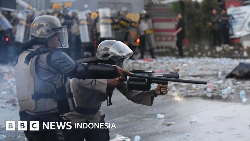 Tuduhan Kewenangan Berlebihan Polisi Menguat Usai Demo Akhir Agustus 2025, Reformasi Dinilai Terkendala Pengawasan