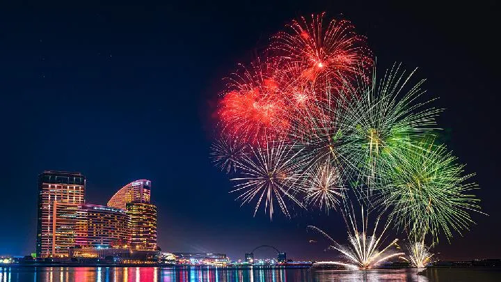 Tujuh Pertunjukan Kembang Api Tahun Baru Ikonik di Berbagai Negara