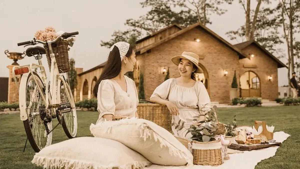 Araya Arcade Garden di Malang Tawarkan Nuansa Pedesaan Eropa untuk Liburan Akhir Tahun