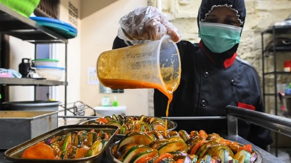 Tren Kuliner 2025: Katering Sehat Berbasis Meal Prep Kian Diburu Mahasiswa dan Karyawan Muda