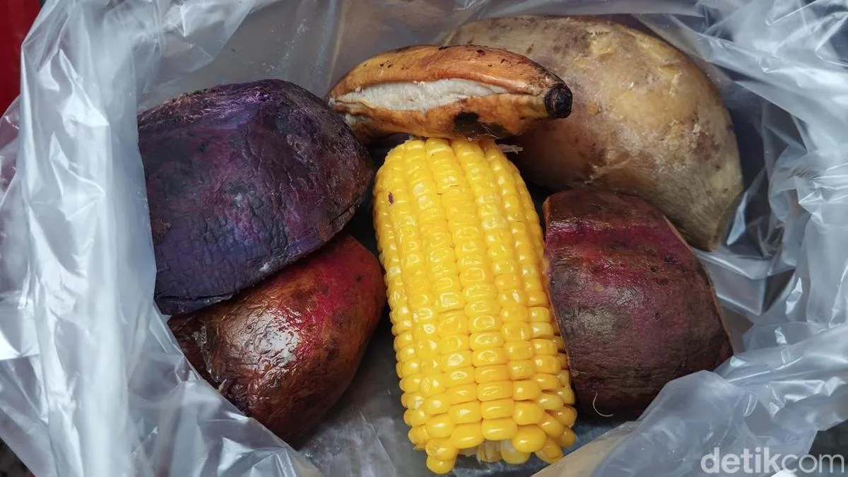 Tren Sarapan Kukusan dan Rebusan Ramai di Kalangan Gen Z, Penjual di Sudirman Mengaku Dagangan Selalu Habis