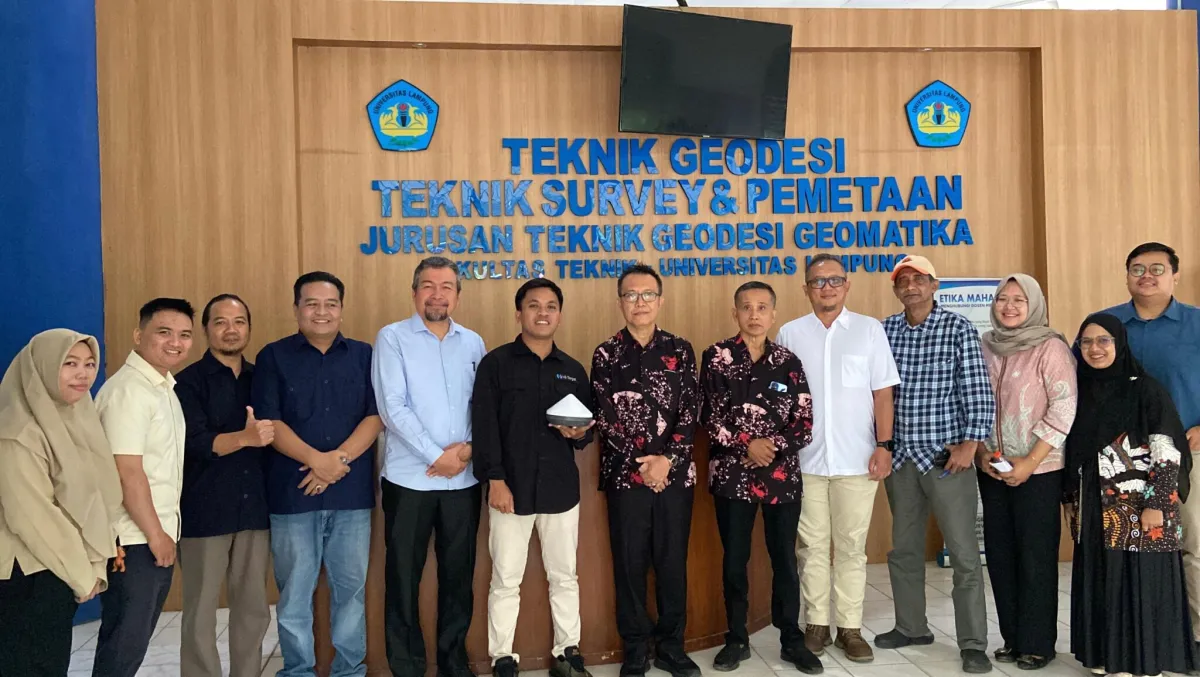 Fakultas Teknik Unila Jalin Kerja Sama dengan PT Alat Ukur Indosurta dan Resmikan Instalasi CORS