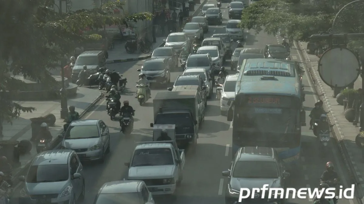 Kemacetan Bandung dalam Sorotan: Lonjakan Kendaraan, Jalan Terbatas, dan Opsi Kebijakan