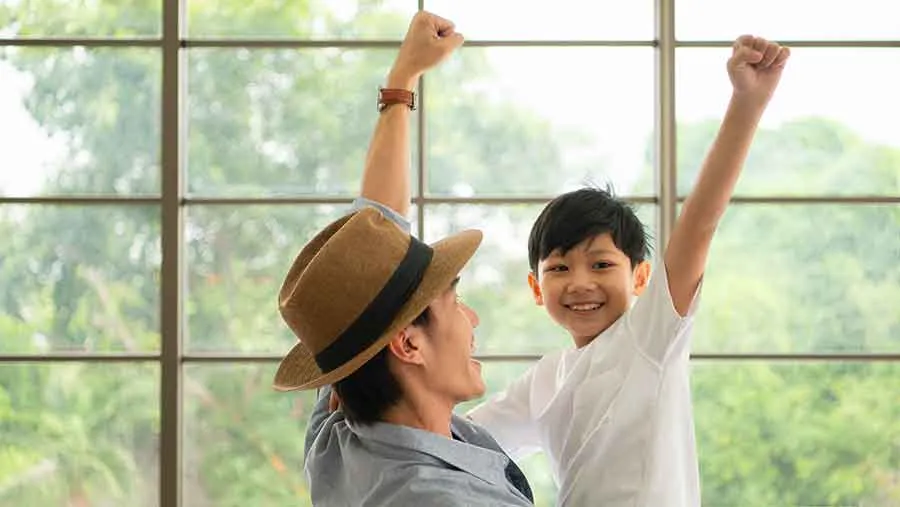 BKKBN: 25,8% Anak Indonesia Alami Fatherless, Ketergantungan Gawai Disorot