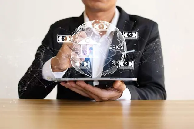 Tren Ekonomi Digital 2025 Mendorong UMKM Beralih ke Platform Online