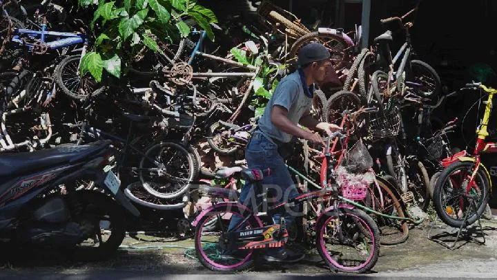 Ekonom Nilai Stimulus Pemerintah Belum Mampu Pulihkan Daya Beli Secara Signifikan