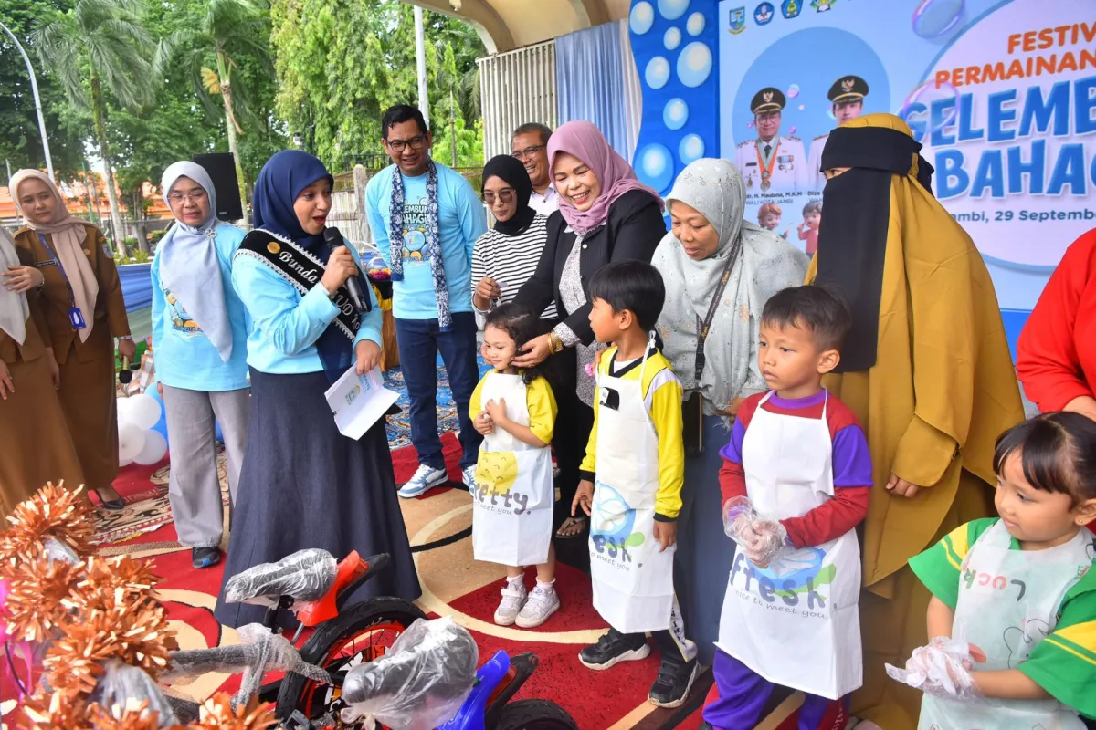 Pemkot Jambi Gelar Festival Gelembung Bahagia, Dorong Pengenalan Sains Sejak Dini