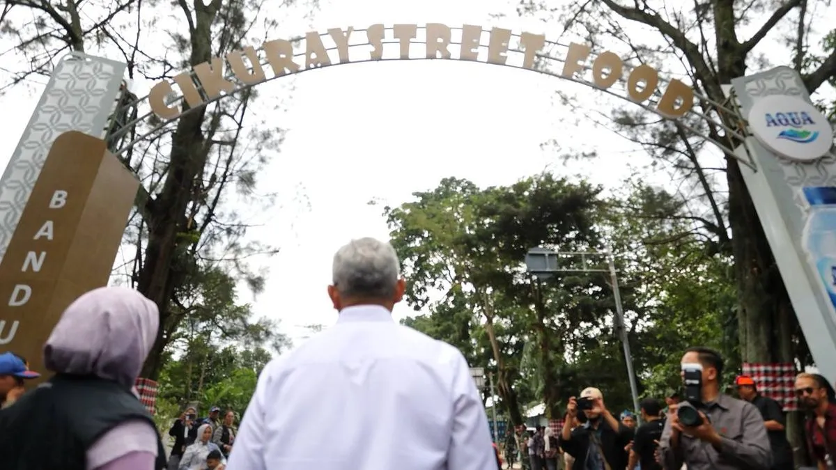 Pemkot Bandung Resmikan Cikuray Street Food, Sentra Kuliner Tematik Dekat Museum Kavaleri