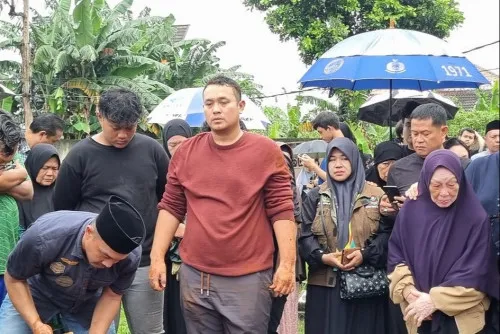 Ayah Gilang Dirga Meninggal Dunia pada 31 Desember 2025