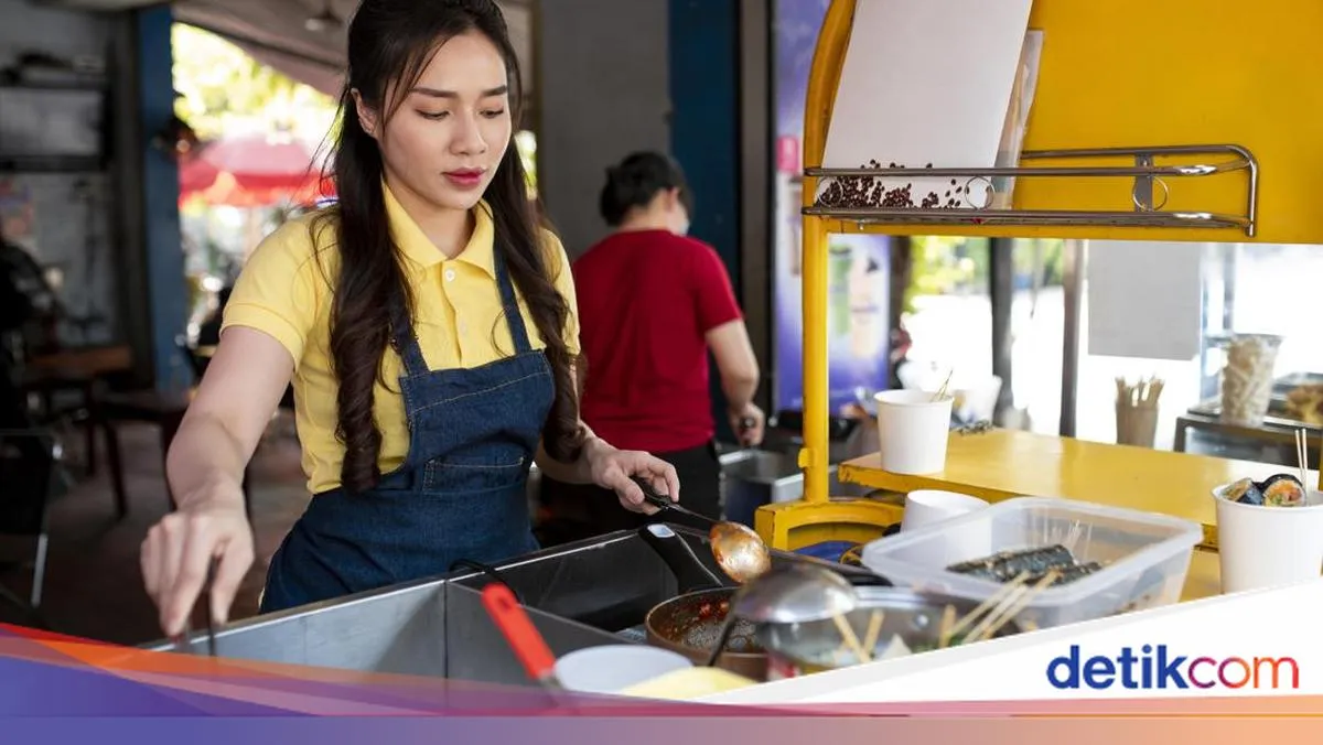 Kisah Bu Ina Mengembangkan Usaha Kuliner dengan Bantuan Aplikasi Kasir Digital