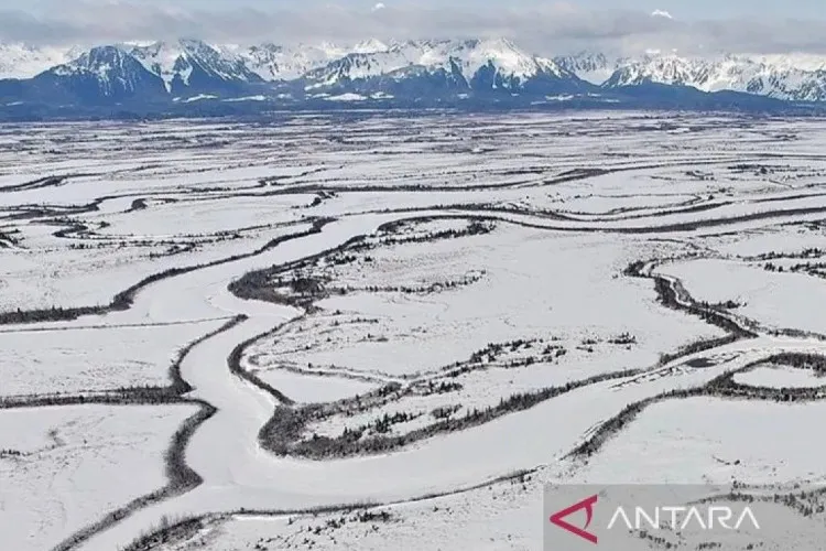 Rusia Nilai UE Alihkan Perhatian ke Iran di Tengah Klaim AS atas Greenland