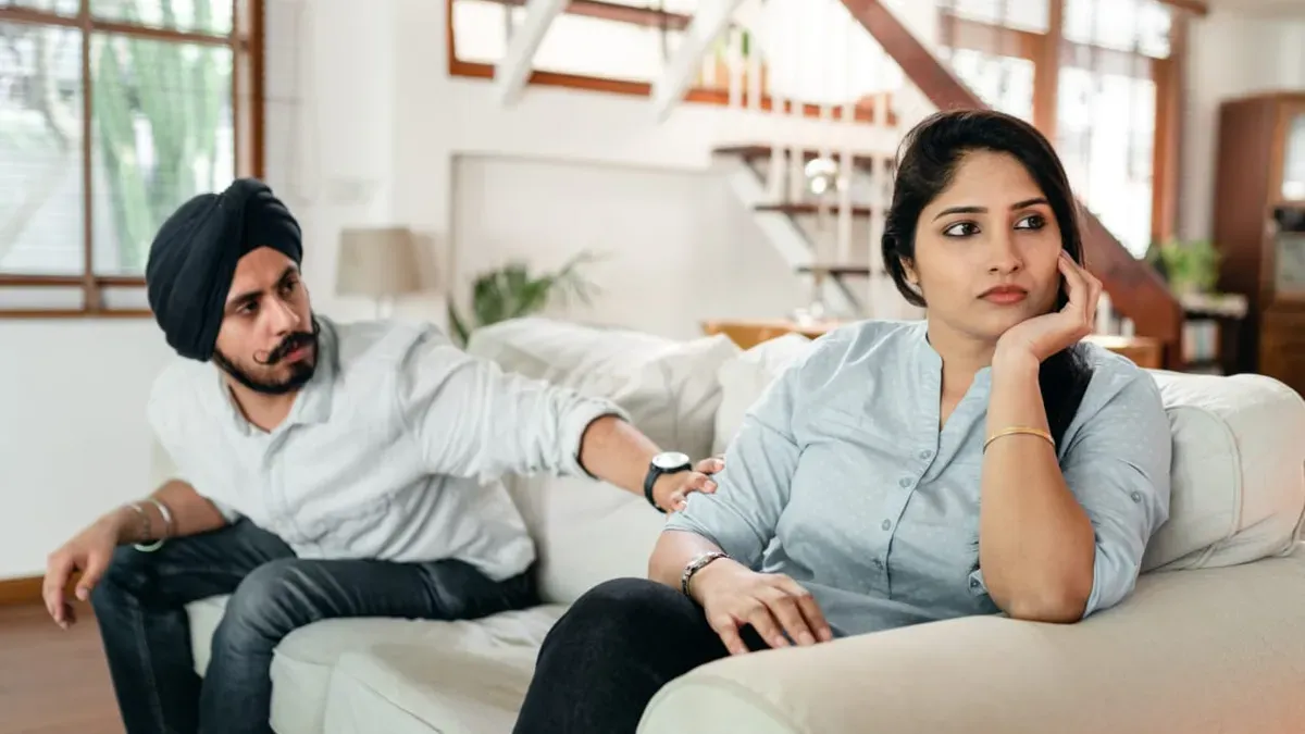 Lima Tanda Rasa Cinta dalam Hubungan Mulai Berkurang