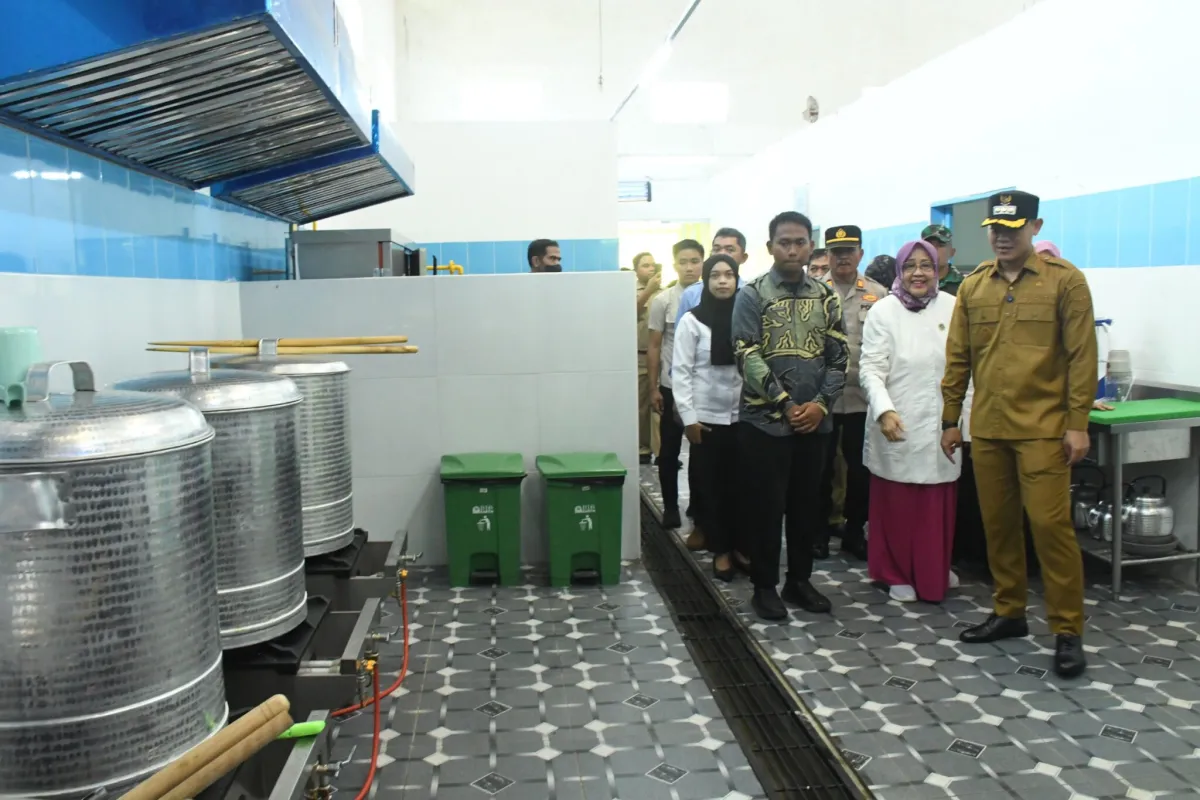 Bupati Purbalingga Resmikan SPPG Blater, Minta Dapur MBG Utamakan Bahan Baku Lokal