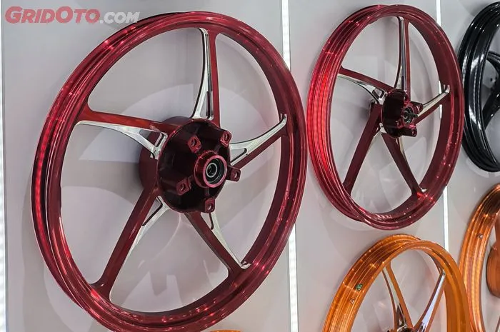 Pelek Motor Casting CNC Jadi Tren, Ini Perbedaannya dengan Pelek Casting Biasa