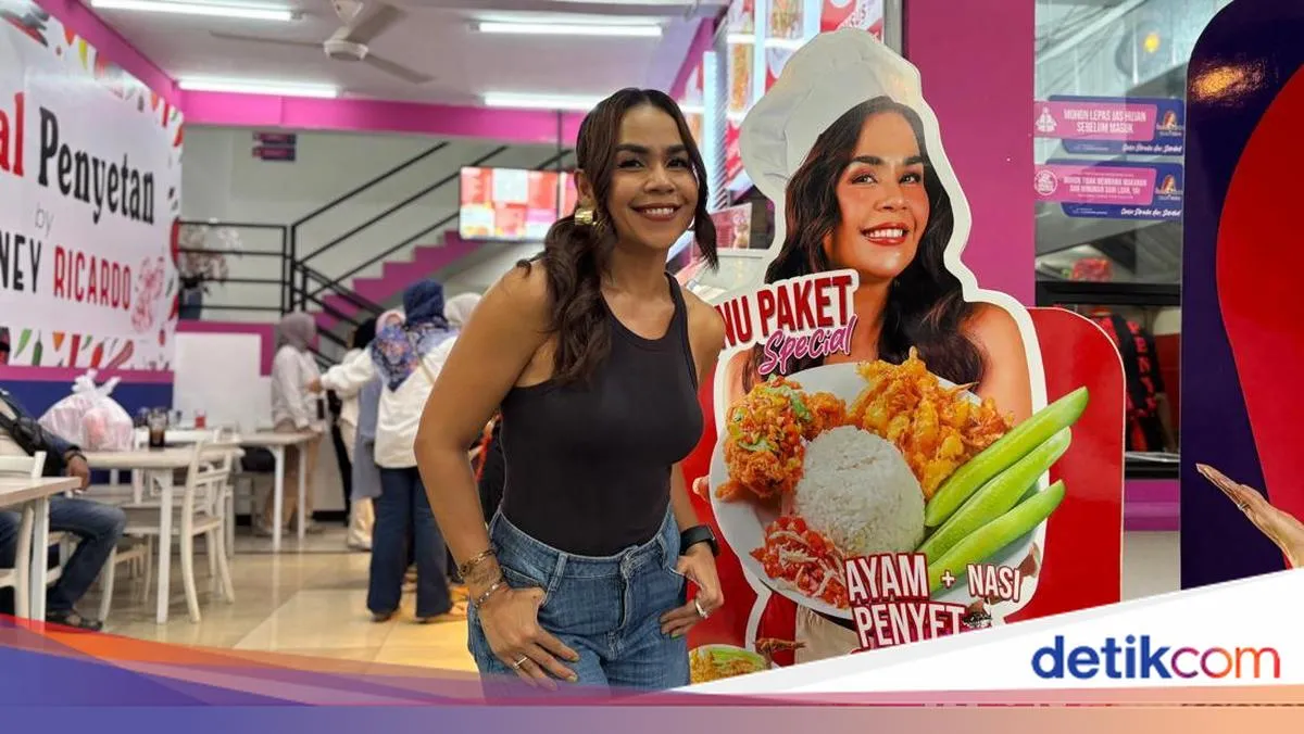 Daftar 5 Bisnis Kuliner Artis di Depok hingga Makanan Panjang Umur Orang Berusia 100 Tahun
