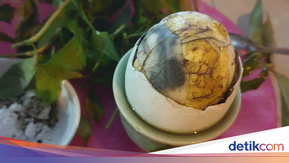 Balut dan Ayam “Setengah Jadi”: Mengapa Kuliner Ekstrem Filipina Ini Mengusik Nurani, Memantik Rasa Ingin Tahu, dan Menguji Batas Halal