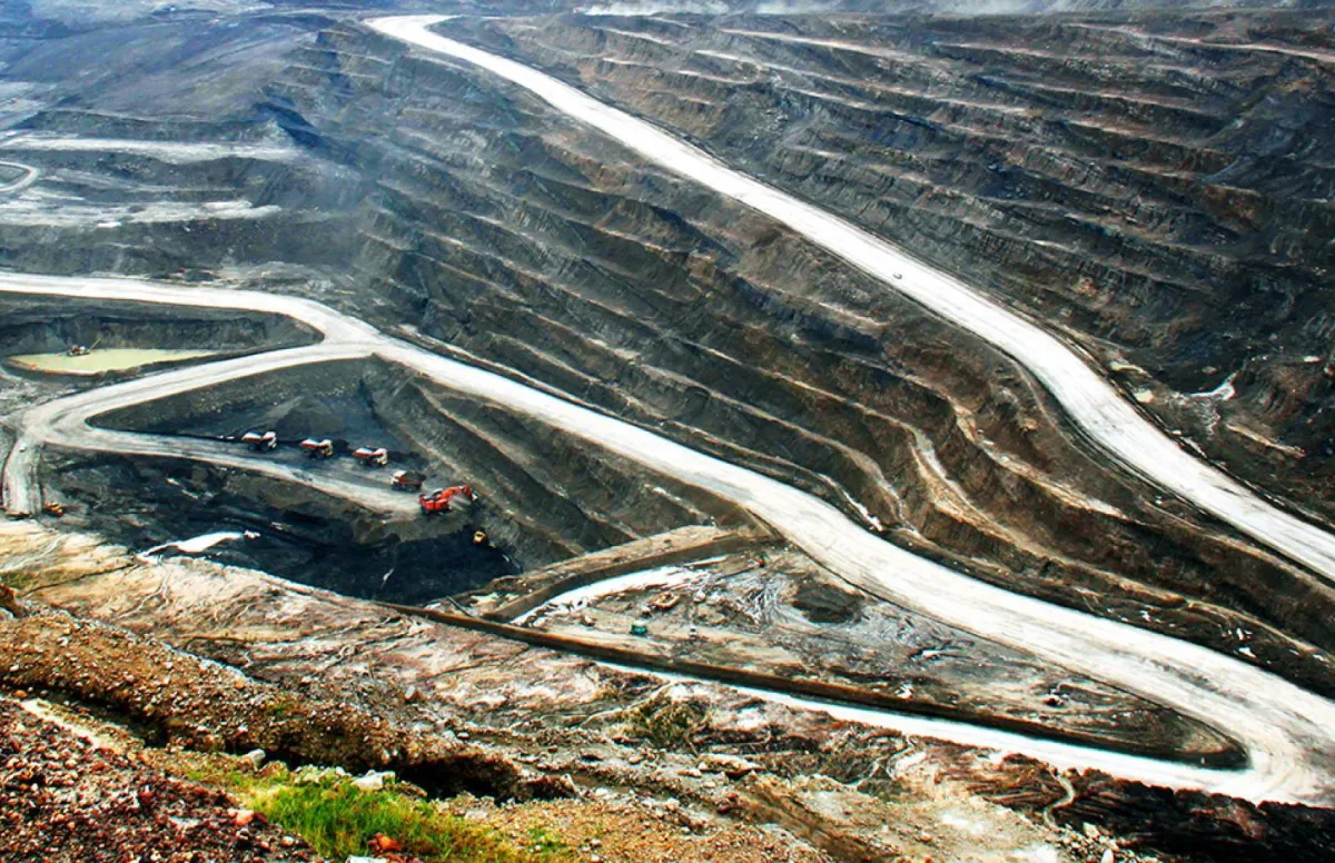 Sentimen Saham BUMI Menguat Usai Akuisisi Tambang di Australia, Investor Tetap Diminta Waspada Volatilitas