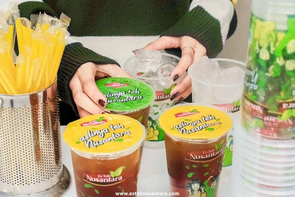 Pilihan Franchise Es Teh Bermodal Kecil: Paket, Fasilitas, dan Cara Daftar 10 Merek