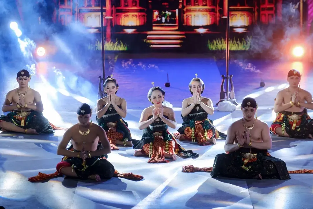 Menjalin Usaha Bersama