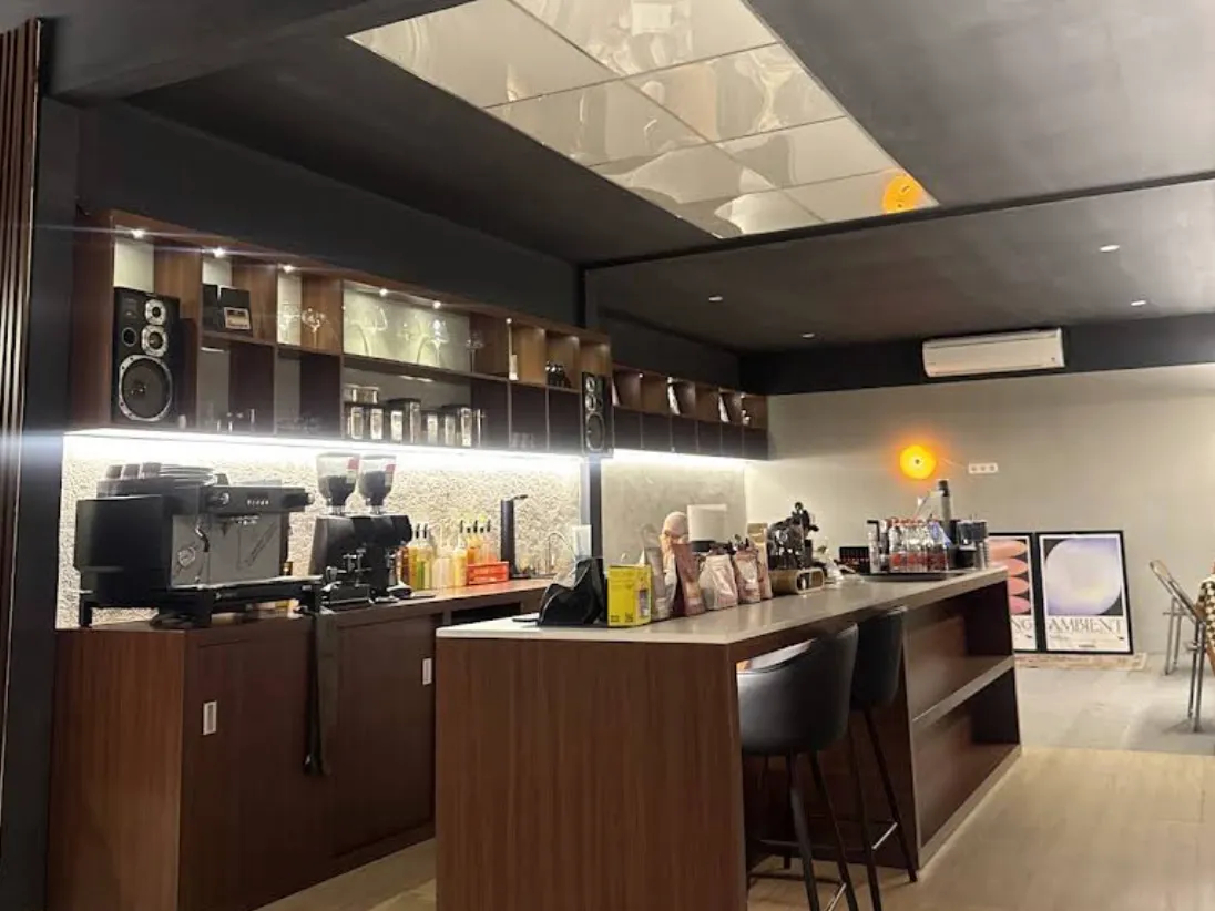 Tiga Rekomendasi Tempat Ngopi di Kota Gorontalo untuk Nongkrong hingga Larut Malam