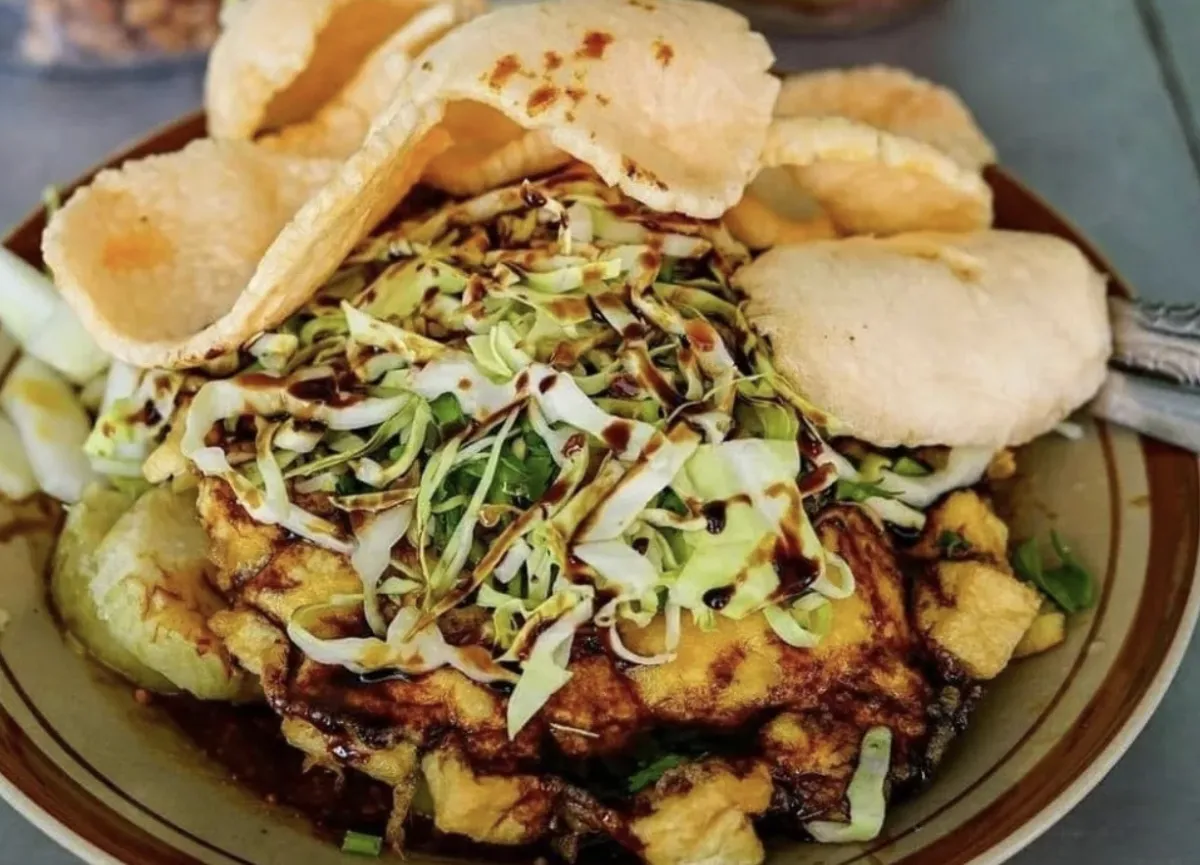 Street Food Khas Ngawi yang Sedang Viral: Pecel Lethok hingga Tahu Tepo