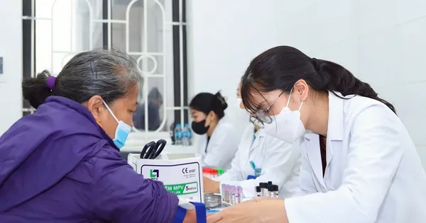 RS Umum Ha Dong Dukung Pos Kesehatan Komune Binh Minh, Perkuat Peran Layanan Primer Sesuai Resolusi 72