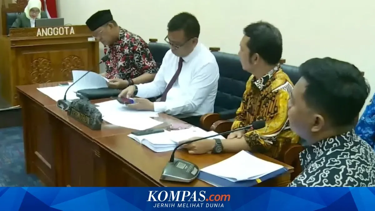 Majelis KIP Pertanyakan KPU Surakarta yang Memusnahkan Arsip Salinan Ijazah Jokowi