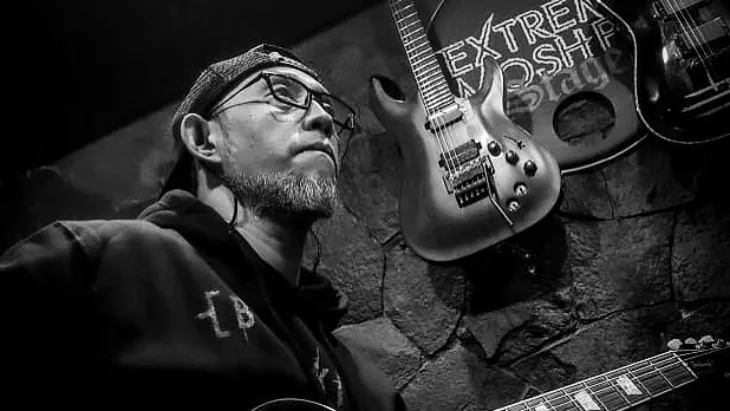 Gitaris dan Pendiri Burgerkill, Ebenz, Meninggal Dunia