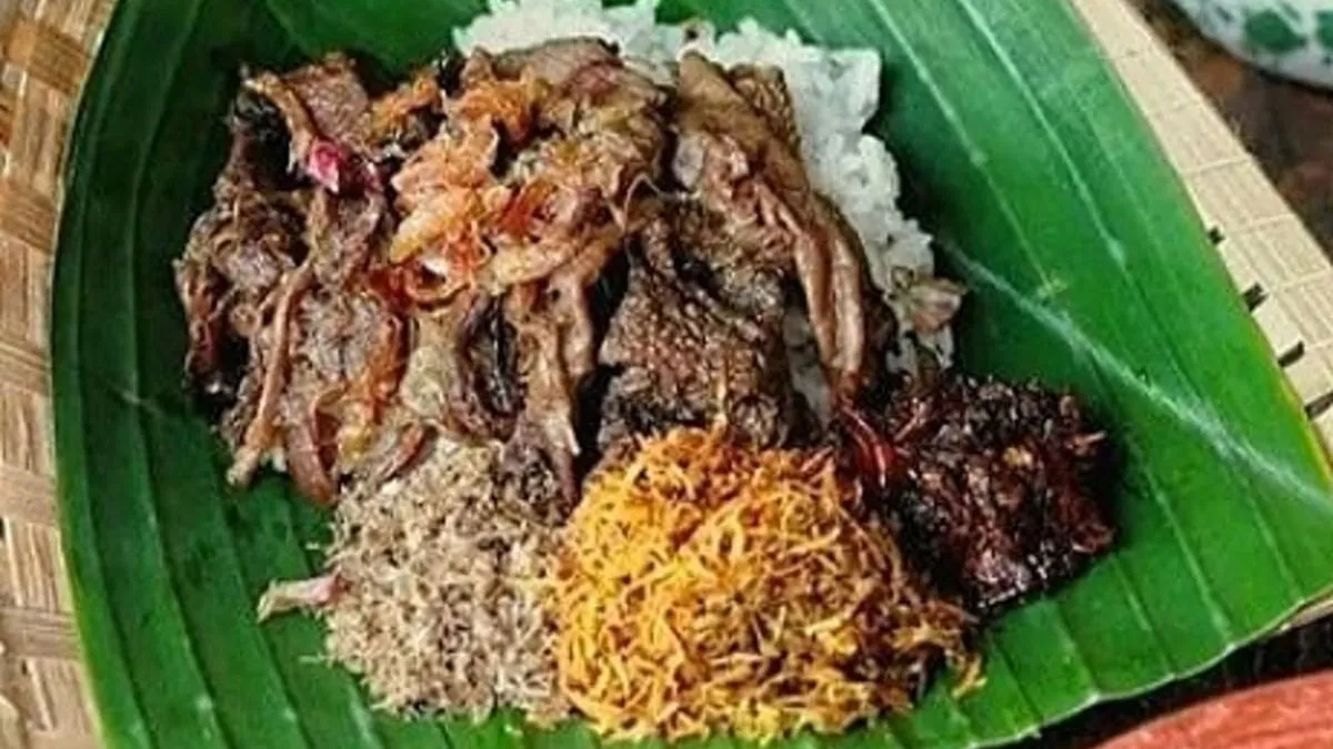 Empat Rekomendasi Menu Sarapan di Gresik, dari Nasi Krawu hingga Pecel