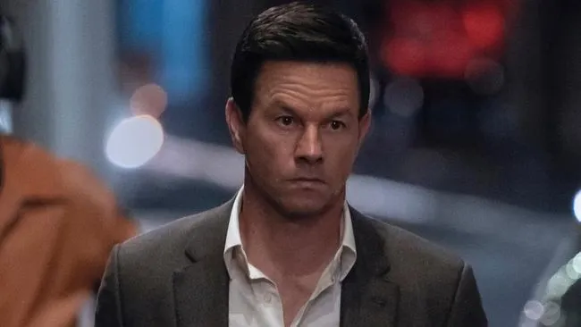 Sarapan Tinggi Protein Mark Wahlberg: Menu Harian dan Catatan Gizinya