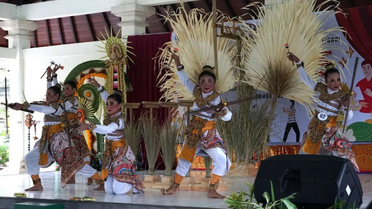 FLS3N 2025 Tingkat SMP di Denpasar Digelar, Jadi Wadah Ekspresi Seni dan Sastra Pelajar