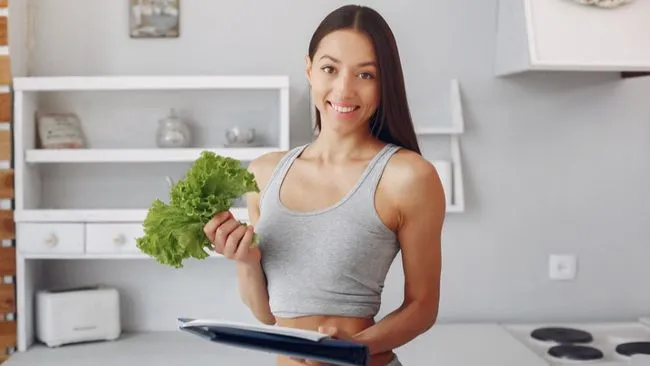 Lima Diet Terbaik Dunia 2025 Menurut Penilaian Ahli: Mediterania hingga Mayo Clinic