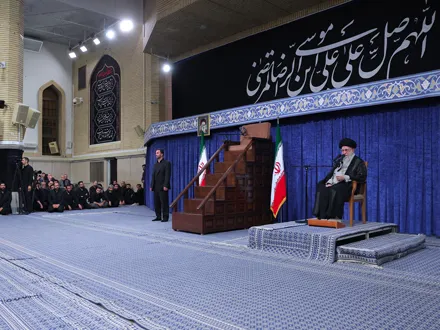 Khamenei Soroti Pergeseran Strategi Barat terhadap Iran dan Serukan Persatuan Internal