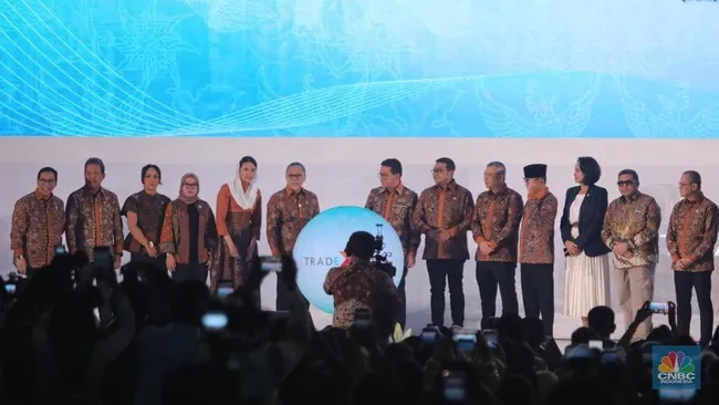 Wamendag: Posisi Strategis Indonesia Buka Peluang Perkuat Perdagangan Global di Tengah Ketidakpastian