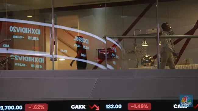 OJK Mengkaji Regulasi Universal Banking untuk Mendukung Pengembangan Pasar Modal