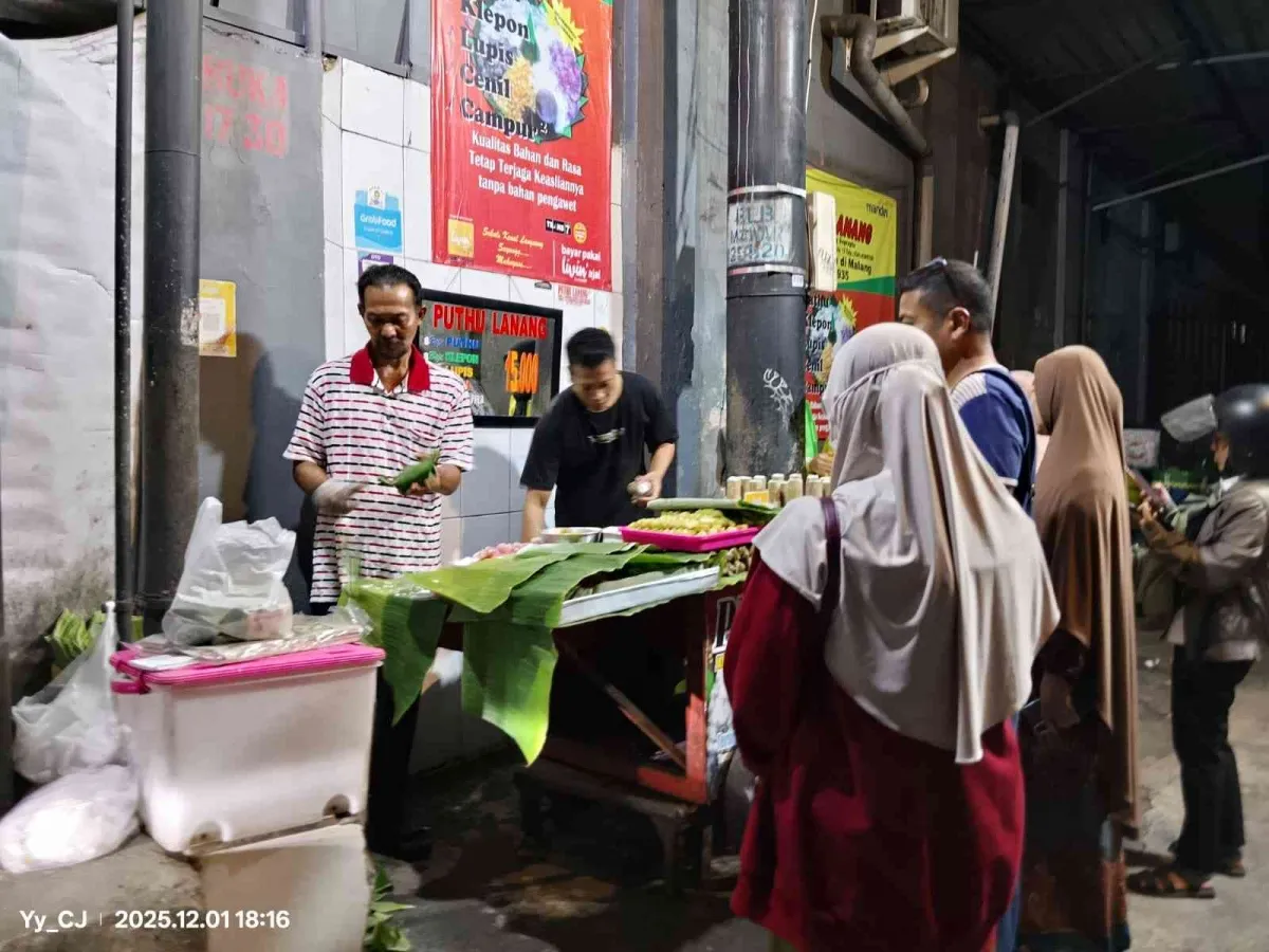 Puthu Lanang Malang, Jajanan Tradisional Sejak 1935 yang Tetap Diminati