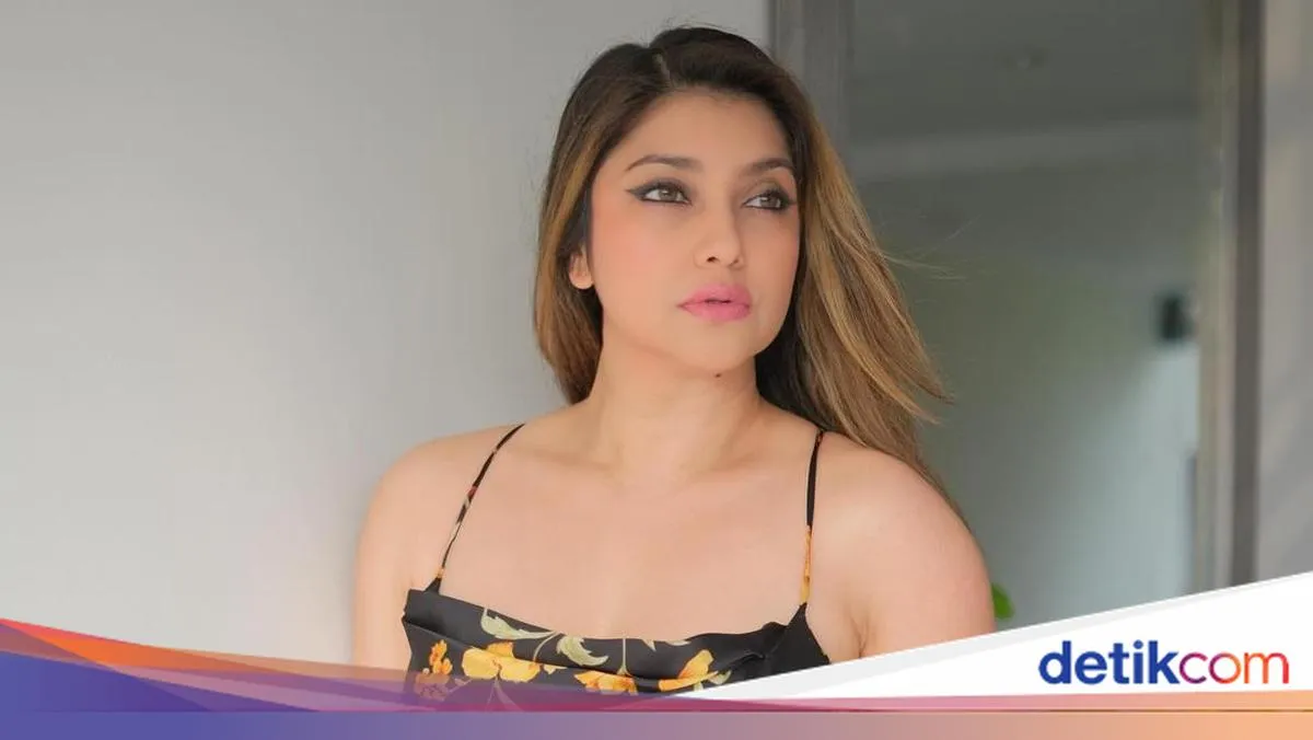 Sarah Azhari Ungkap Pengalaman Kelam Saat Casting: Direkam Diam-diam di Toilet dan Video Disebar