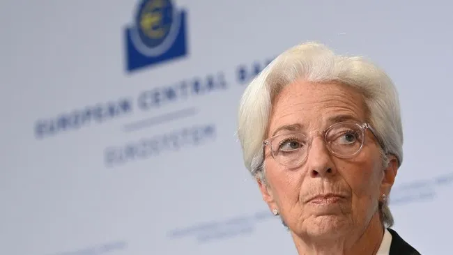 Lagarde Peringatkan Risiko Stabilitas Global Jika Trump Mengendalikan Kebijakan Moneter AS