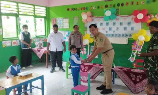 Kapolsek Kretek Hadiri Peluncuran Program Makan Bergizi Gratis di Tirtosari